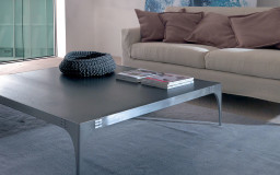 Legami dining table