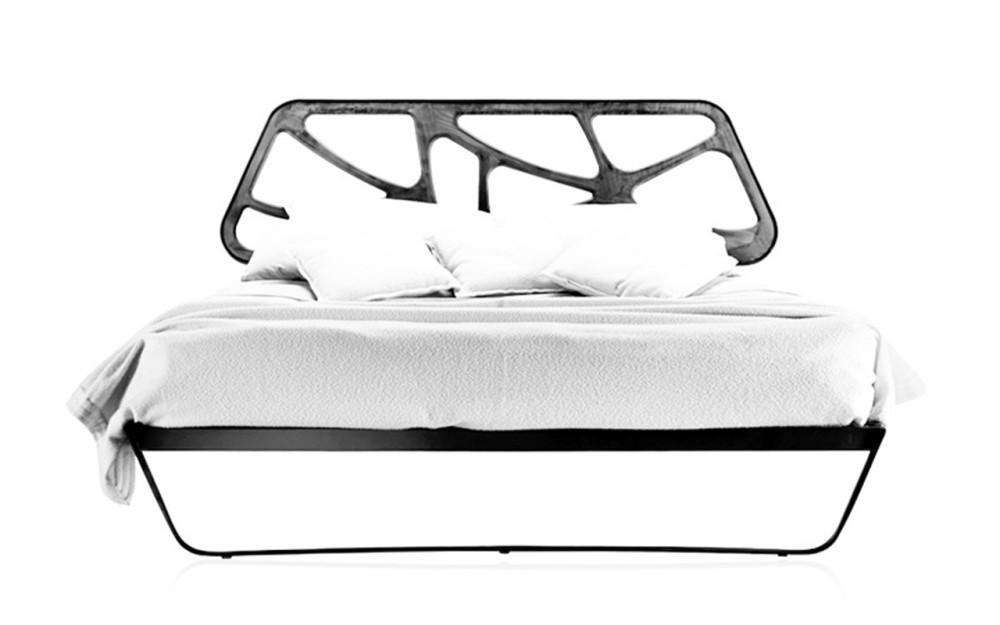 Runner bed